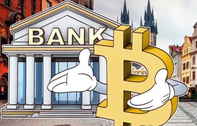 Bitcoin Meets Banking As U.S. Bank Regulator Permits Cryptocurrency Custody